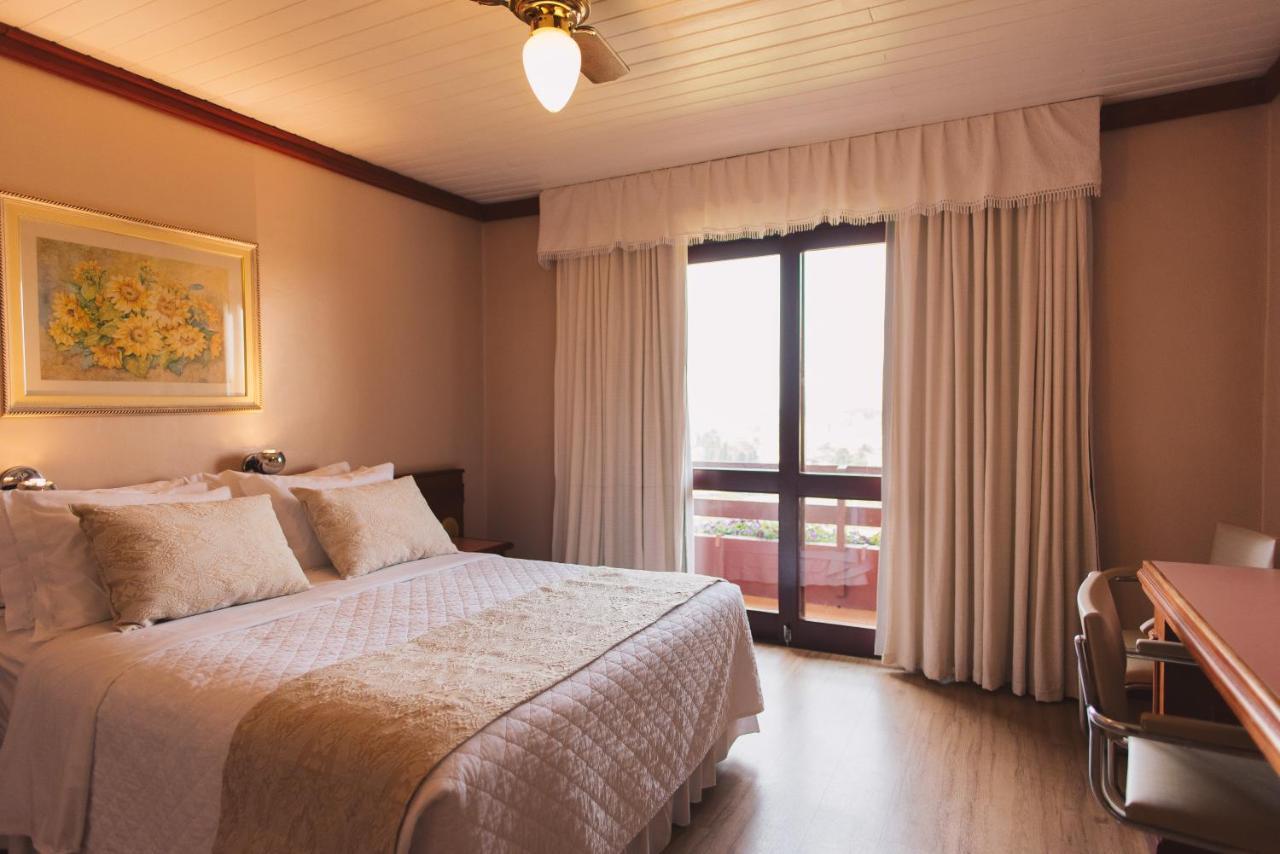 Hotel Renar Fraiburgo Kültér fotó